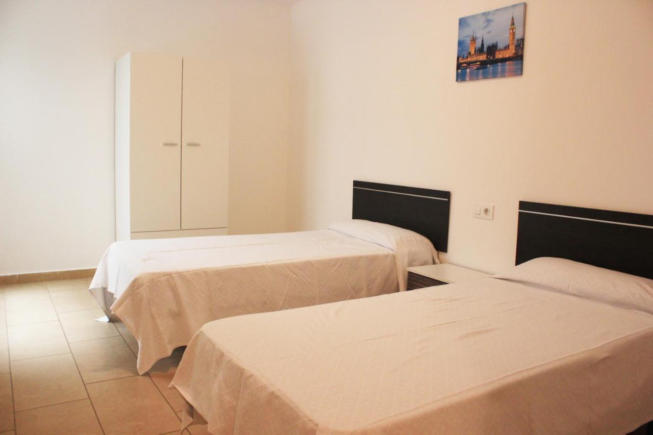 Apartamentos Peñiscola Lowcost 3000 Bagian luar foto